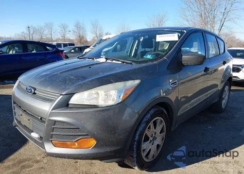 2014 Ford Escape S z USA, uszkodzony, nr VIN 1FMCU0F73EUD21516